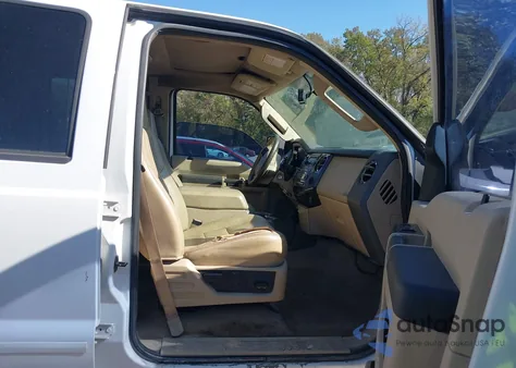 2008 Ford F-250 Fx4/Harley-Davidson/King Ranch/Lariat/Xl/Xlt из США, поврежденный, VIN 1FTSW21R68EC16305